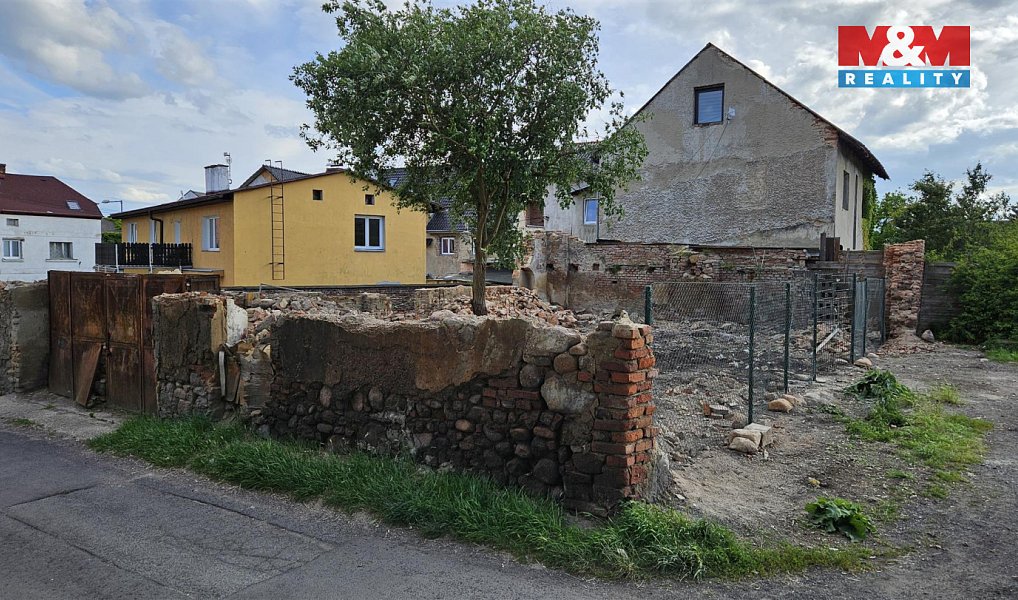 Prodej stavebního pozemku 248 m², Dubí – náhled fotky 8
