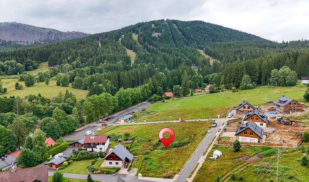 Prodej stavebního pozemku 1 438 m², Železná Ruda – náhled fotky 2