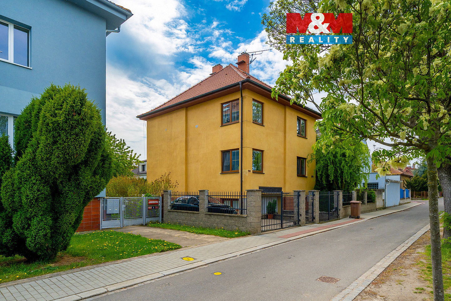 Prodej domu 173 m² s pozemkem 427 m²