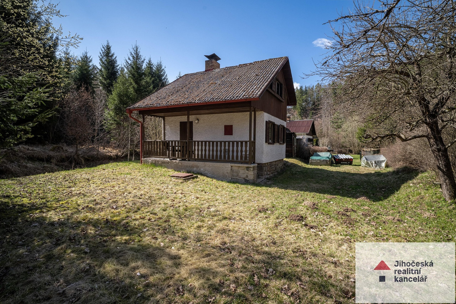 Prodej chaty/chalupy 55 m² s pozemkem 287 m² – pohled 2