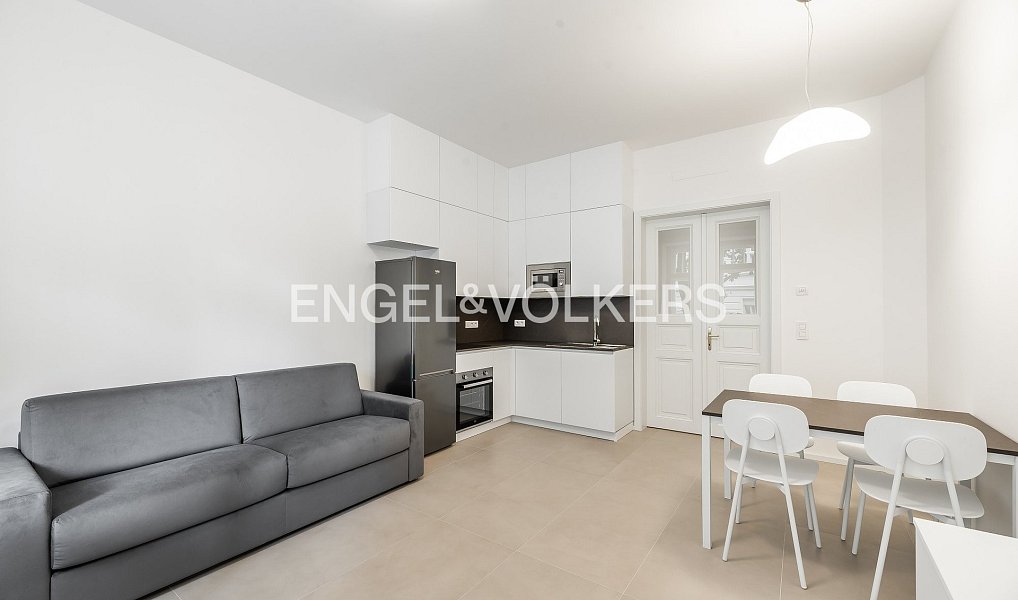 Pronájem bytu 2+kk 54 m², Praha – náhled fotky 2