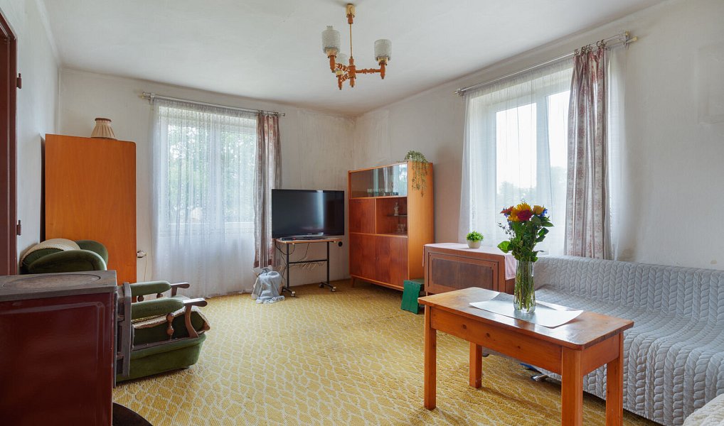 Prodej domu 77 m² s pozemkem 1 057 m², Zeleneč – náhled fotky 7