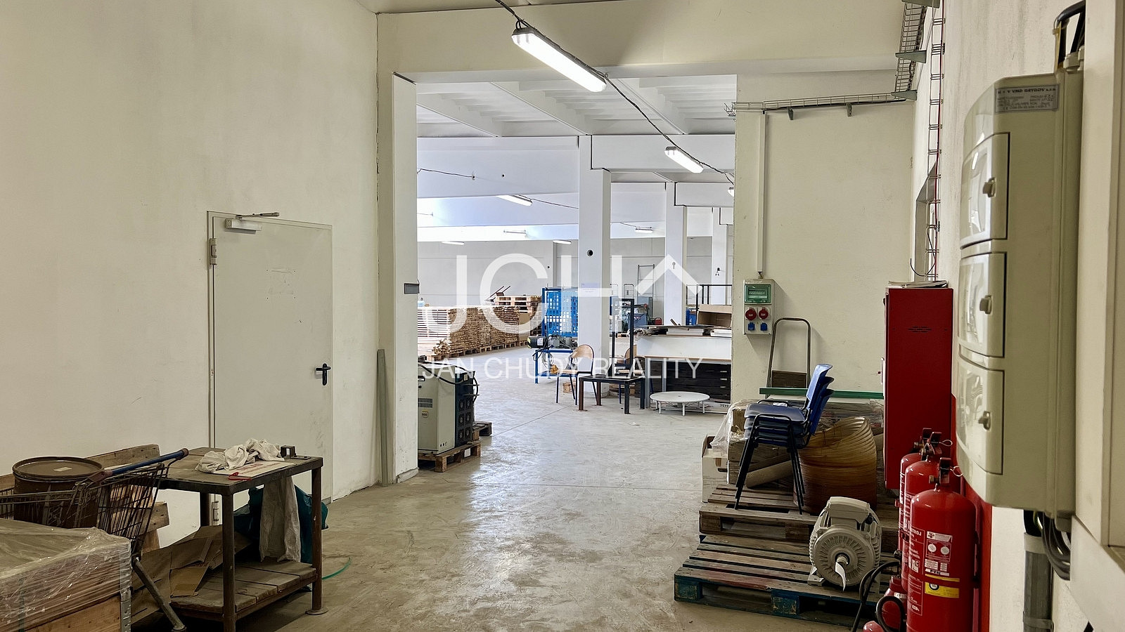 Pronájem skladovací haly Olomouc, ulice Železniční – pohled 2