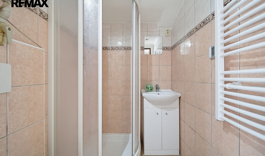 Prodej bytu 1+kk 23 m², Karlovy Vary – náhled fotky 7