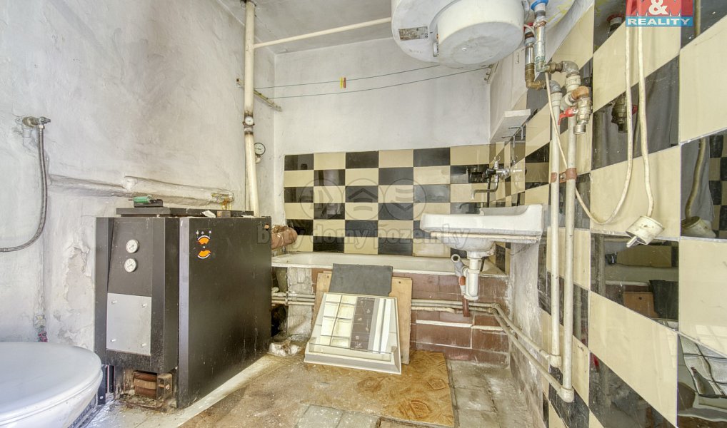 Prodej domu 180 m² s pozemkem 341 m², Kryry – náhled fotky 13