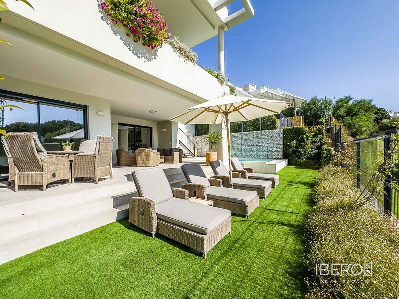 Prodej domu 181 m² s pozemkem 181 m² — photo 2