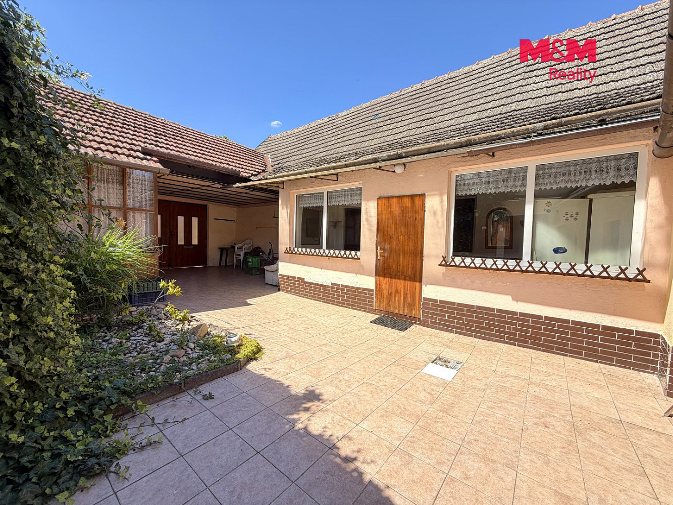 Prodej domu 70 m² s pozemkem 416 m² — photo 2
