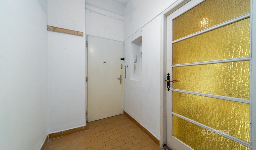 Prodej bytu 1+kk 36 m², Praha – náhled fotky 8