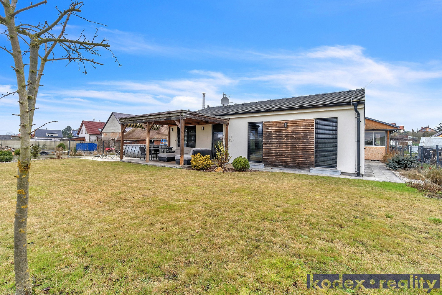 Prodej domu 107 m² s pozemkem 826 m² – fotografie 3