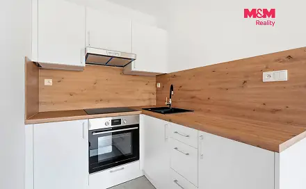 Prodej bytu 2+kk 39 m², Pražská, Teplice
