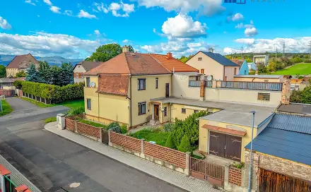 Prodej domu 161 m² s pozemkem 293 m², Zabrušany - Všechlapy, okres Teplice