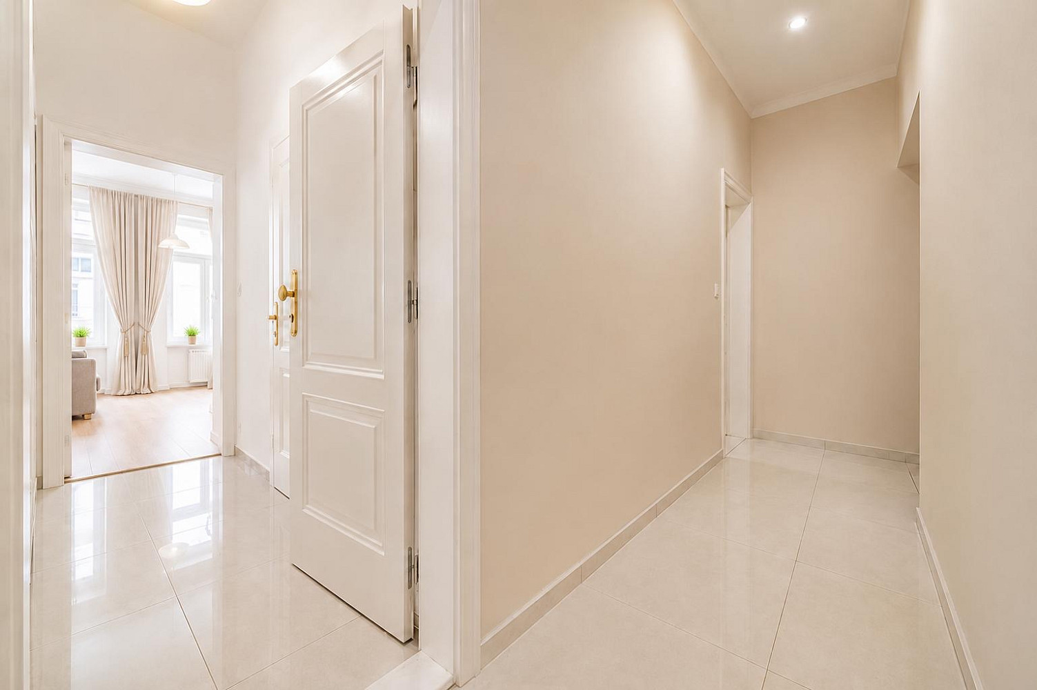 Prodej bytu 1+kk 28 m² – fotografie 5