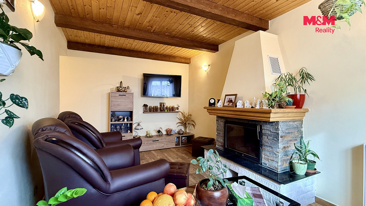 Prodej domu 150 m² s pozemkem 472 m² — photo 2