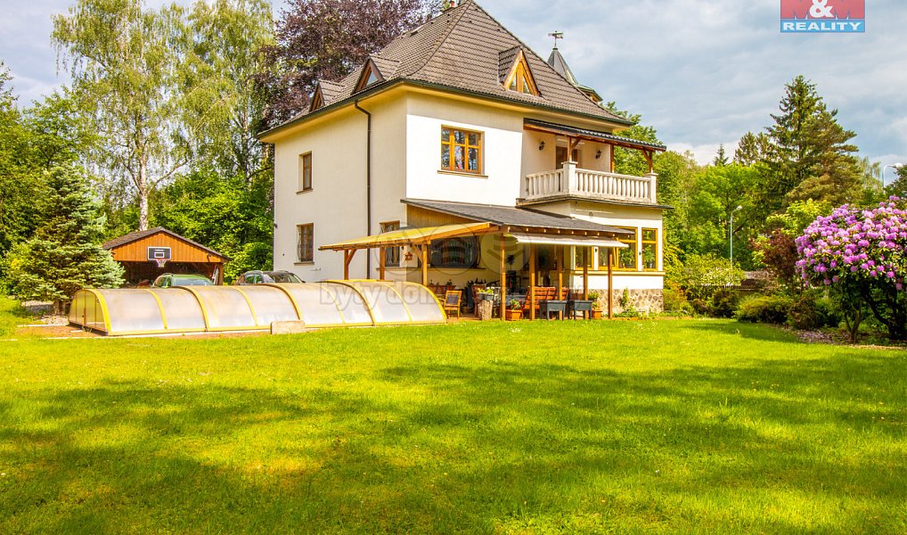 Prodej domu 250 m² s pozemkem 2 077 m², Nový Bor – náhled fotky 25