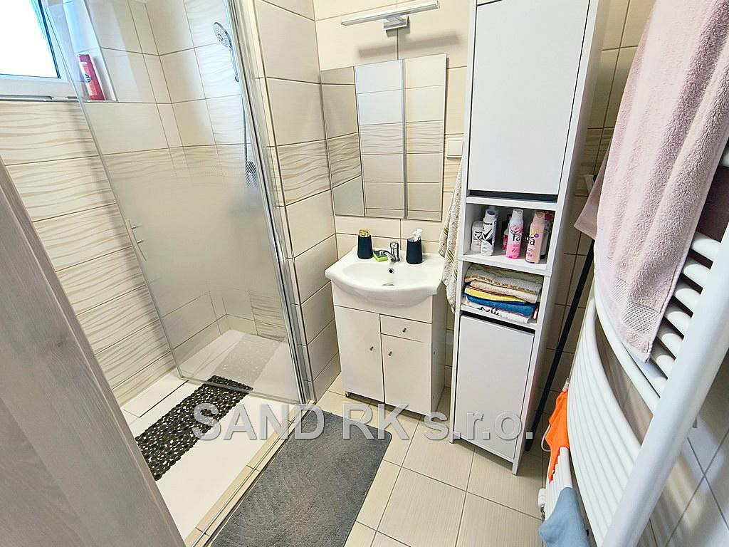 Prodej domu 80 m² s pozemkem 608 m² – fotografie 3