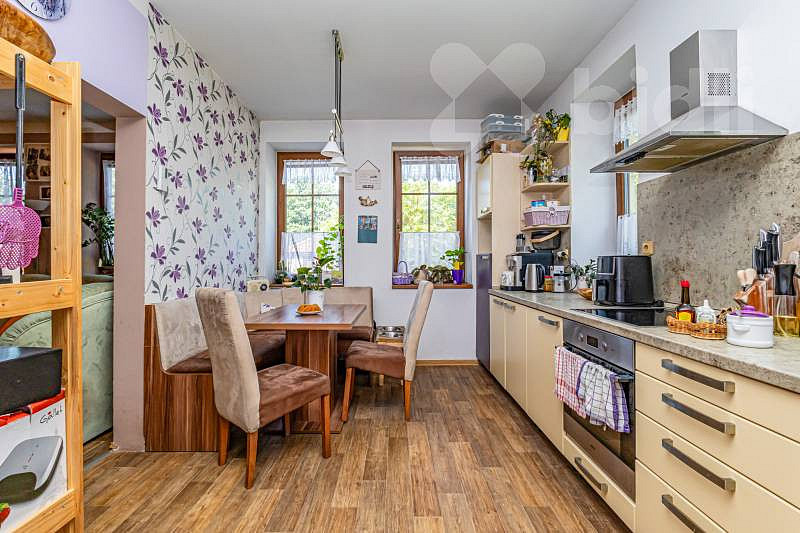 Prodej domu 210 m² s pozemkem 911 m² – fotografie 4