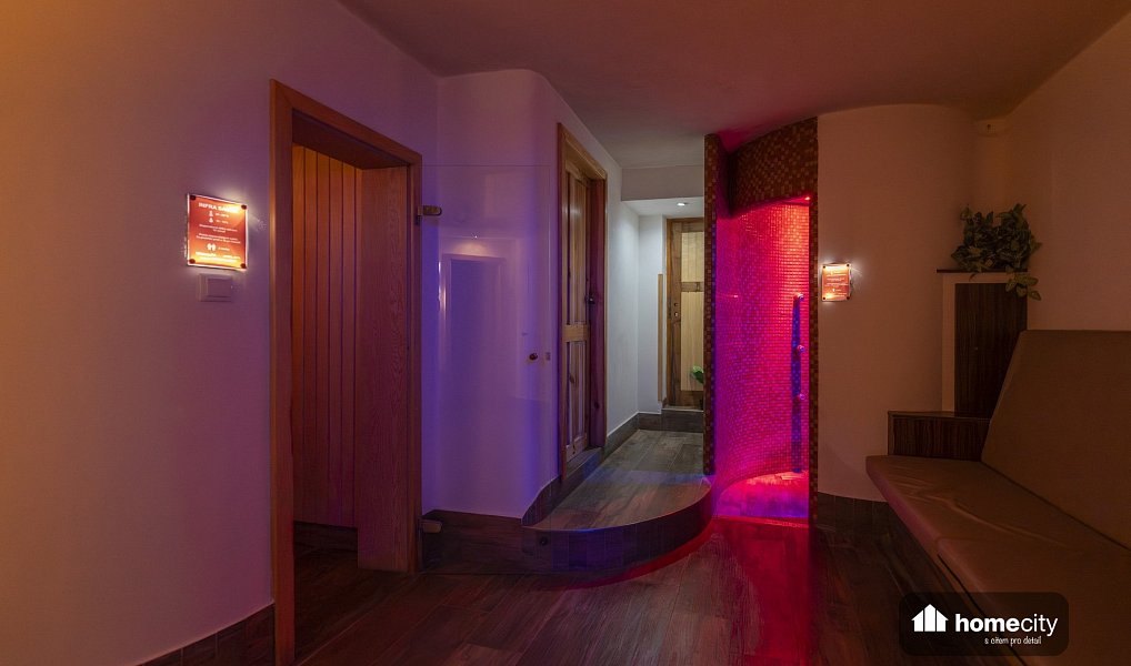 Prodej ubytovacího objektu 670 m², Hlinsko – náhled fotky 10