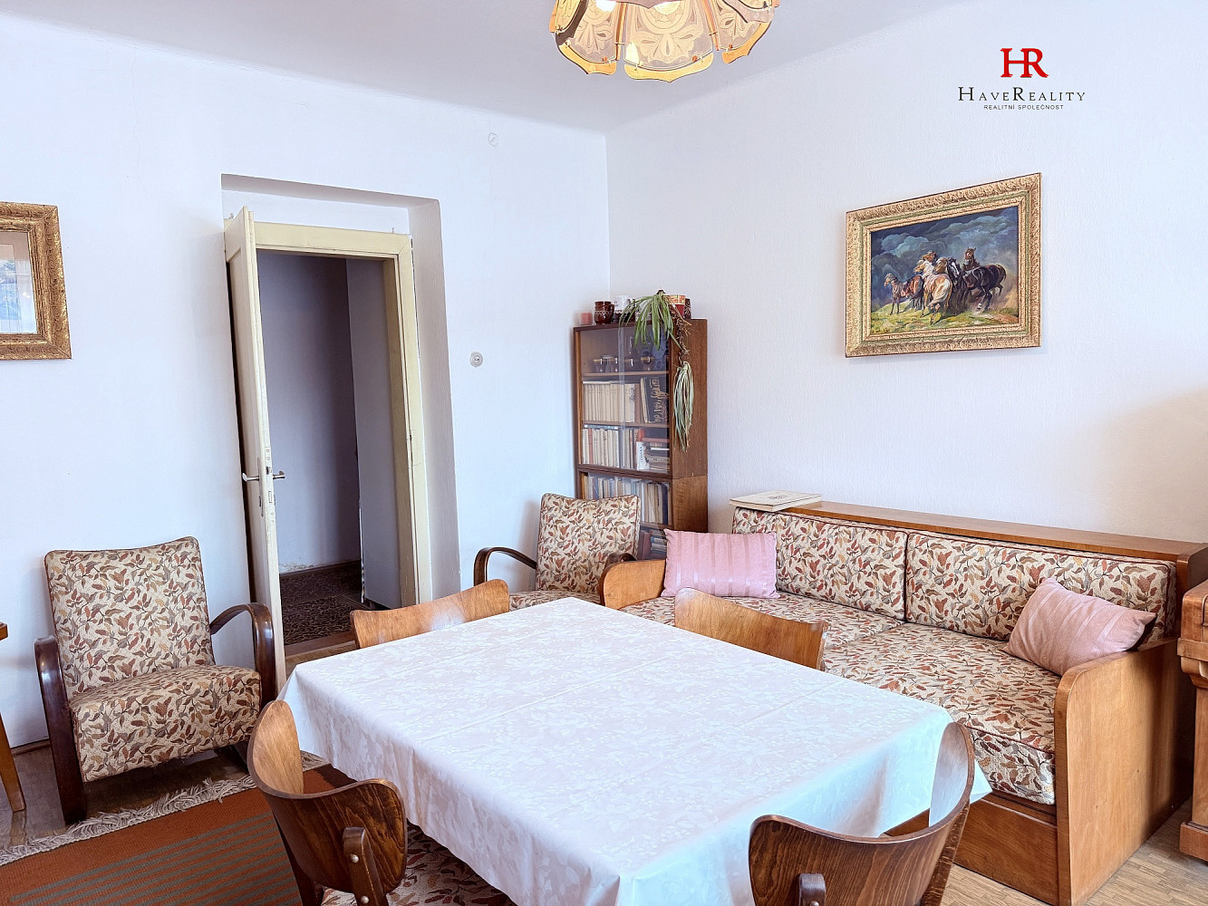 Prodej domu 252 m² s pozemkem 933 m² – fotografie 5