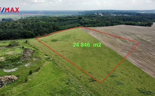 Prodej pole 24 846 m², Panenské Břežany, okres Praha-východ