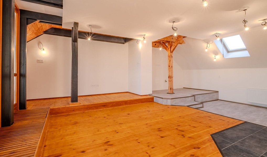 Prodej bytu 4+kk 129 m², Nymburk – náhled fotky 7