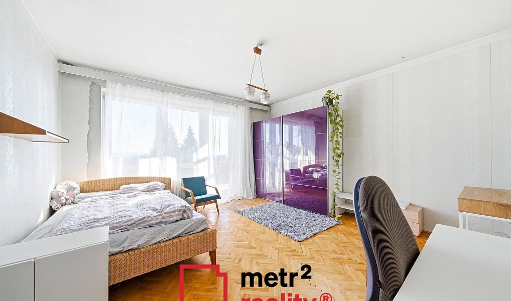 Prodej domu 303 m² s pozemkem 954 m², Charváty – náhled fotky 13
