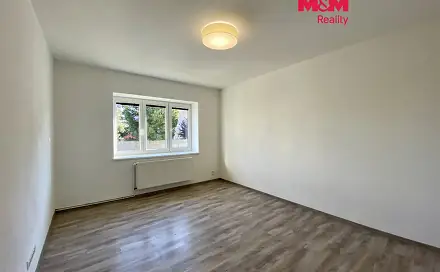 Pronájem bytu 2+1 50 m², Zeyerova, Krnov - Pod Cvilínem, okres Bruntál