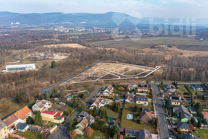 Prodej stavebního pozemku 998 m² — photo 2