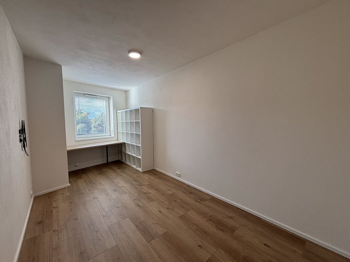Pronájem bytu 3+kk 73 m² – fotografie 4