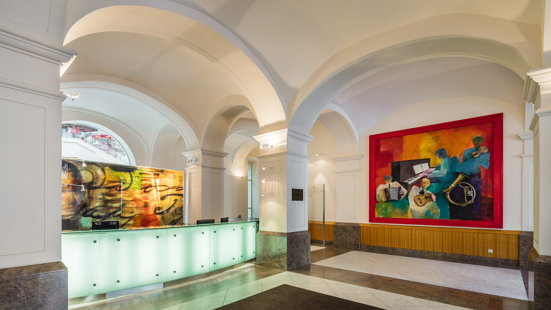Pronájem kanceláře 2 375 m² – fotografie 4