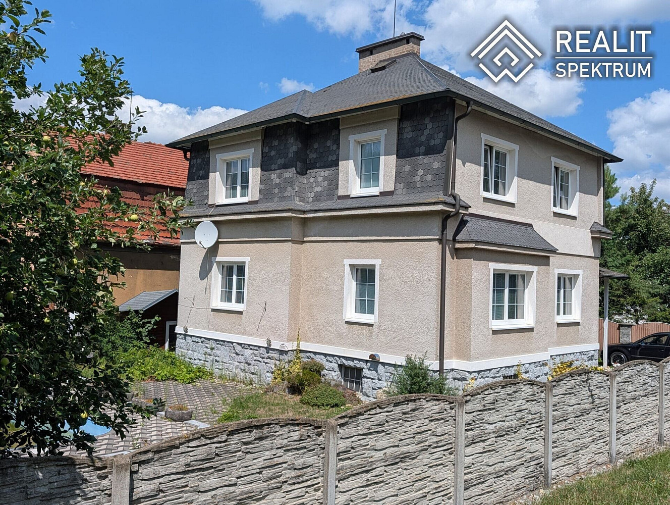 Prodej domu 190 m² s pozemkem 401 m²
