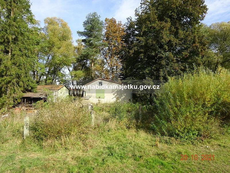 Prodej pozemku 1 054 m² – fotografie 4