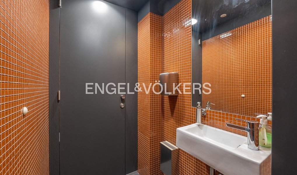 Pronájem komerčního objektu (jiného typu) 213 m², Praha – náhled fotky 10