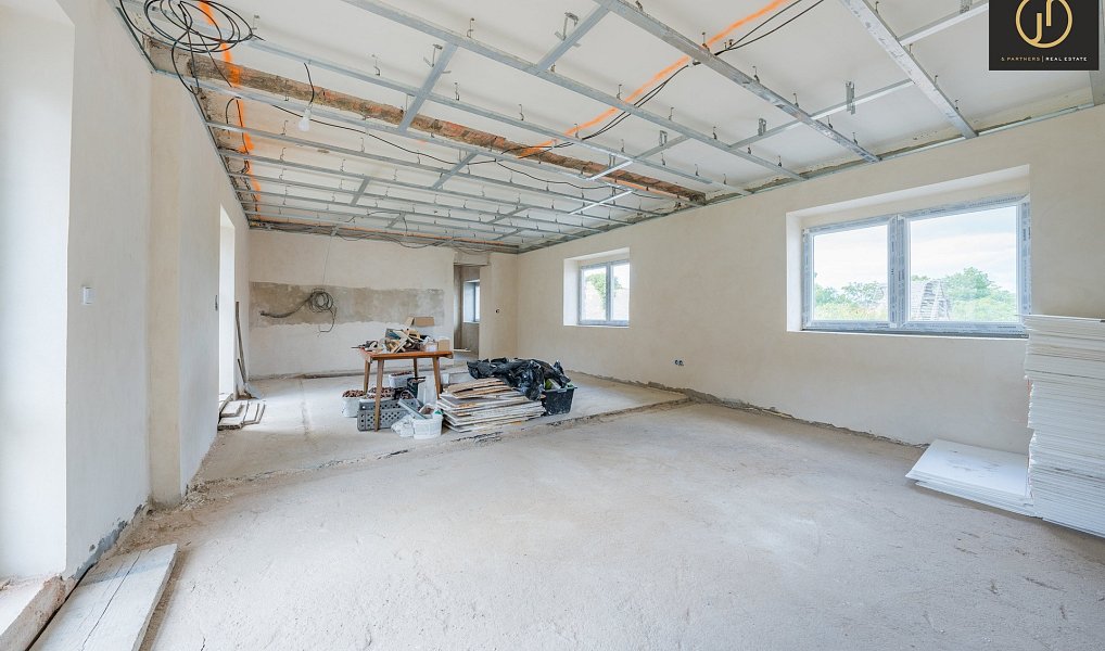 Prodej domu 262 m² s pozemkem 2 342 m², Chožov – náhled fotky 23