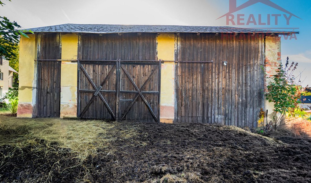Prodej stavebního pozemku 1 430 m², Kyjovice – náhled fotky 9