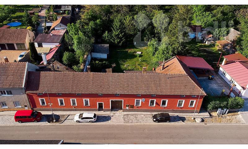 Prodej domu 187 m² s pozemkem 1 250 m² — photo 2