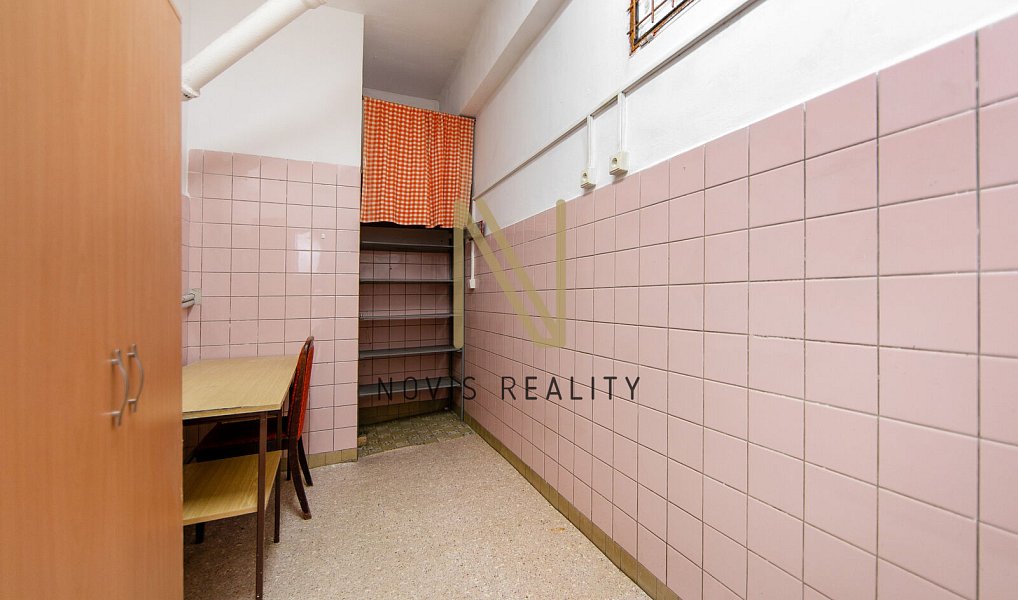 Pronájem skladovacích prostor 43 m², Plzeň – náhled fotky 5