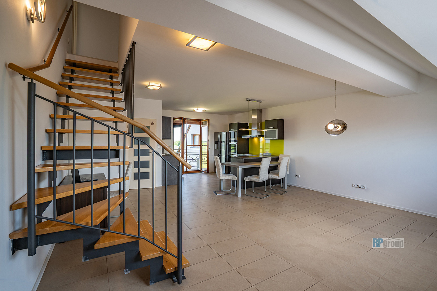 Prodej bytu 3+kk 300 m² — photo 2