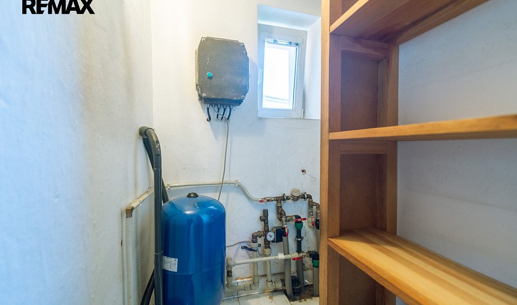 Prodej domu 172 m² s pozemkem 955 m², Krakovany – náhled fotky 33