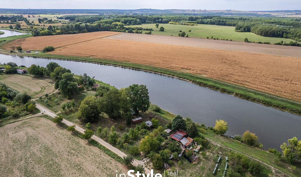 Prodej zahrady 1 689 m², Uherský Ostroh – náhled fotky 20