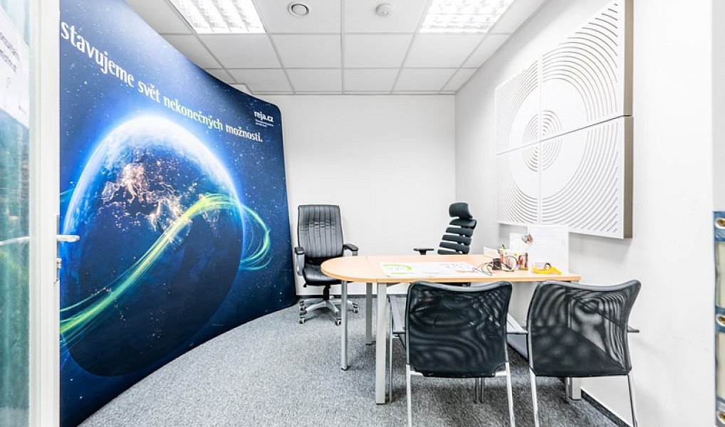 Pronájem kanceláře 194 m², Praha – náhled fotky 6