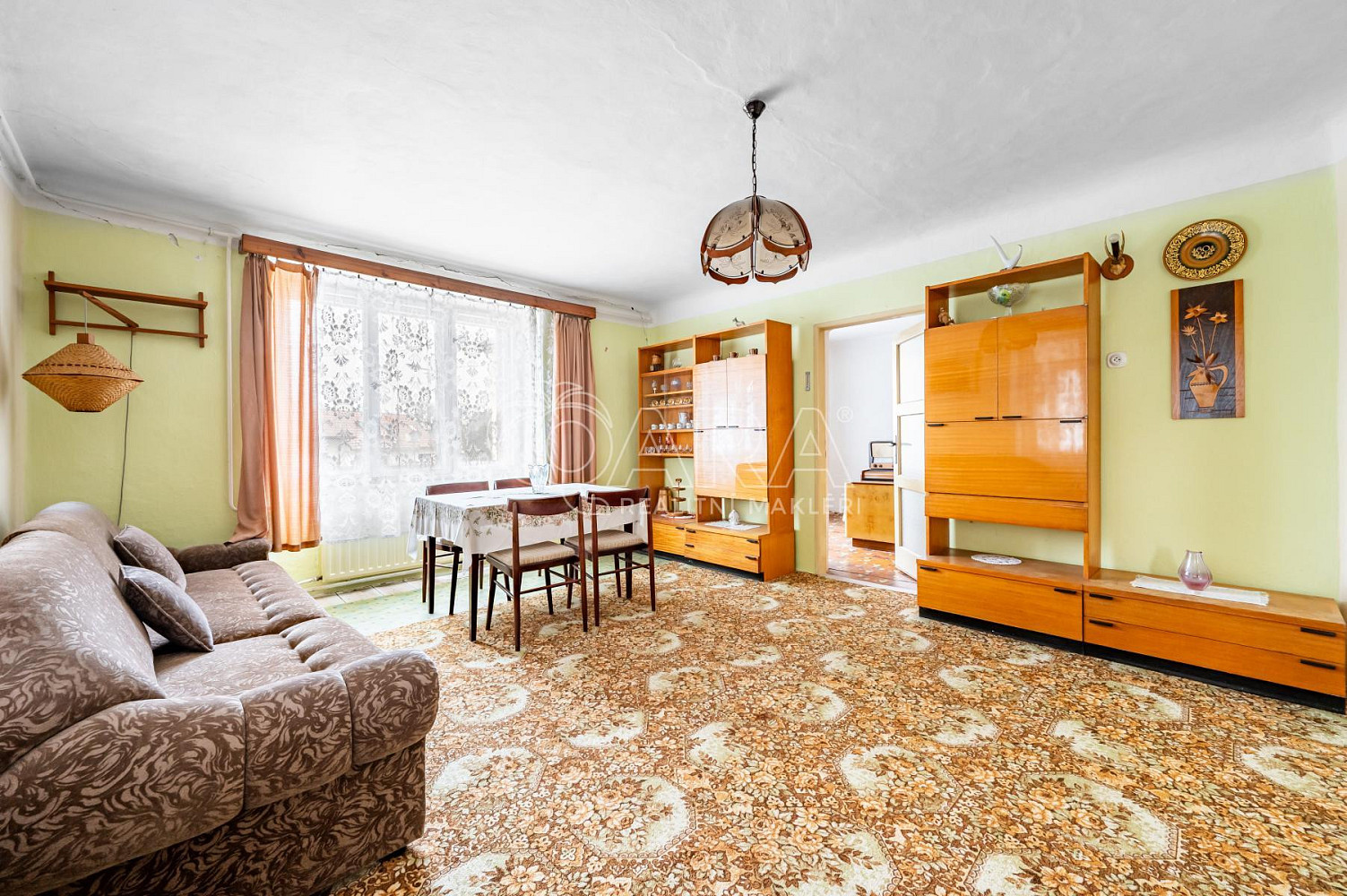Prodej domu 120 m² s pozemkem 483 m² - View 4