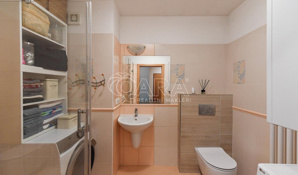 Prodej bytu 3+kk 77 m², Nupaky – náhled fotky 13