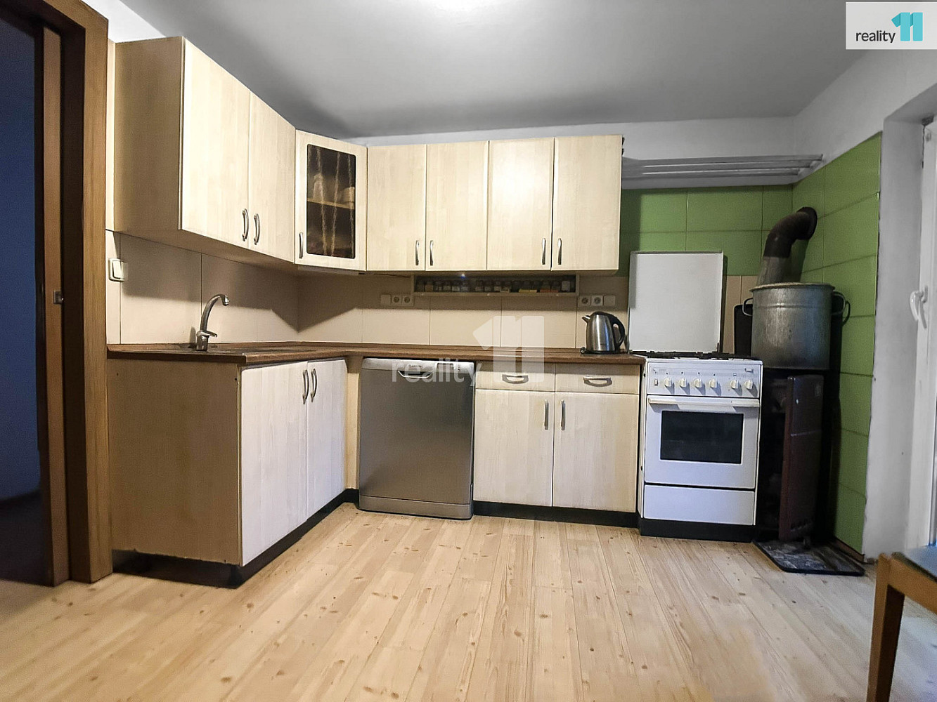 Prodej domu 160 m² s pozemkem 1 272 m² — photo 3