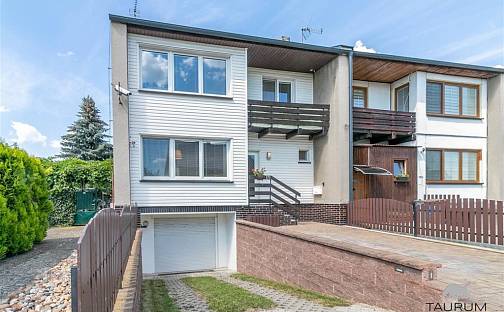 Prodej domu 162 m² s pozemkem 887 m², U Parku, Holubice, okres Praha-západ