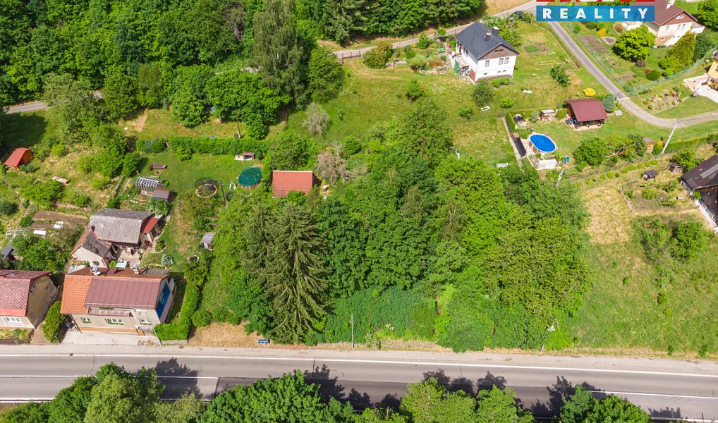 Prodej stavebního pozemku 1 977 m², Líšný – náhled fotky 6