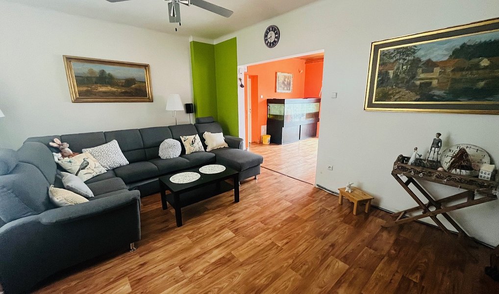 Prodej domu 433 m² s pozemkem 433 m², Kostelec nad Černými lesy – náhled fotky 2