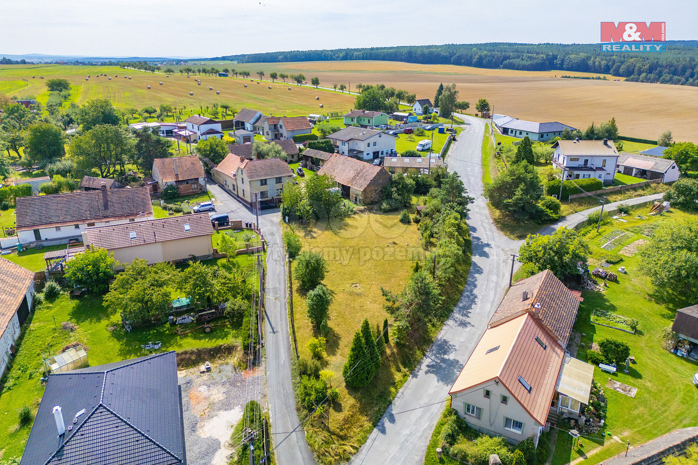 Prodej stavebního pozemku 1 217 m² – fotografie 2