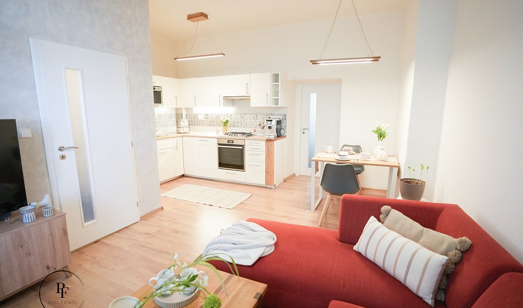 Prodej bytu 2+kk 57 m², Praha – náhled fotky 11