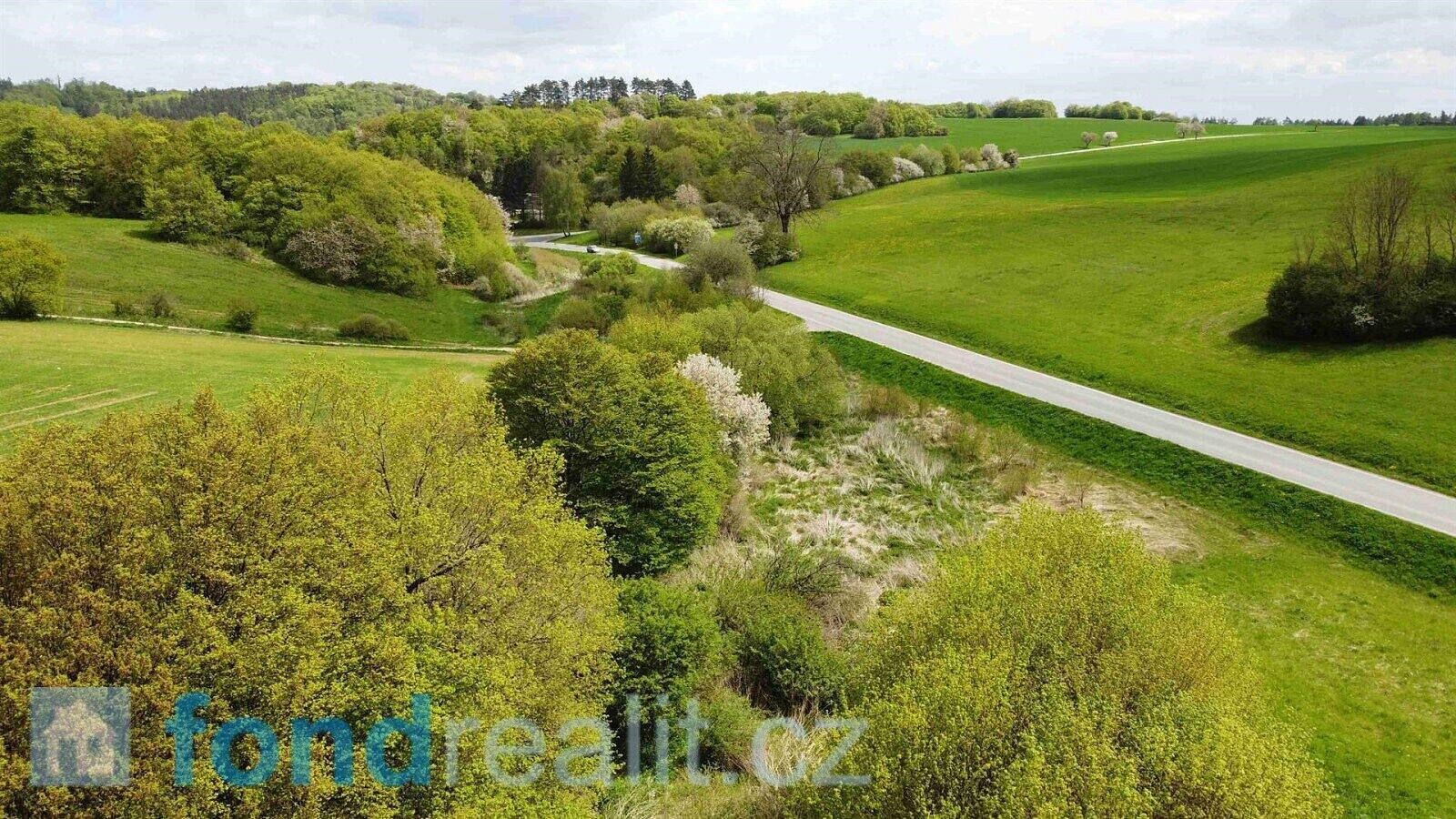 Prodej pole 7 270 m² – fotografie 2
