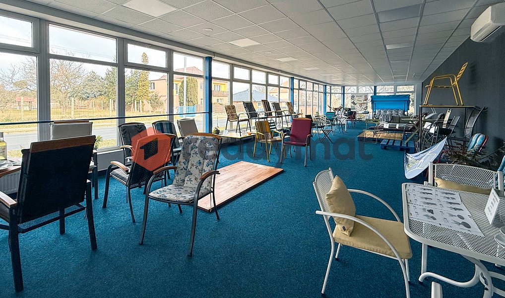 Pronájem obchodních prostor 174 m², Bzenec – náhled fotky 2